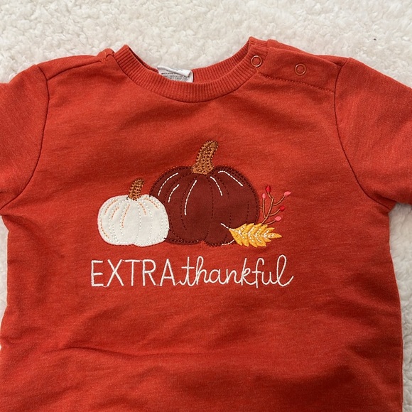 Cute 18m Thanksgiving set. - Picture 2 of 7